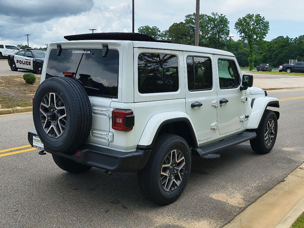 new 2025 Jeep Wrangler car, priced at $51,926