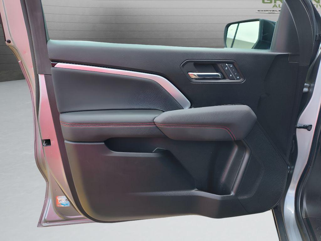 used 2023 Chevrolet Colorado car, priced at $39,544