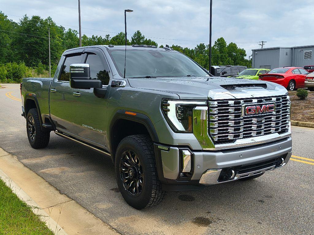 used 2024 GMC Sierra 2500 car, priced at $72,989