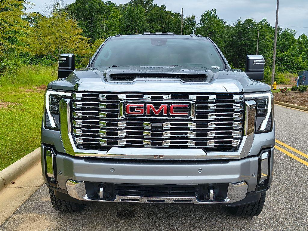 used 2024 GMC Sierra 2500 car, priced at $72,989