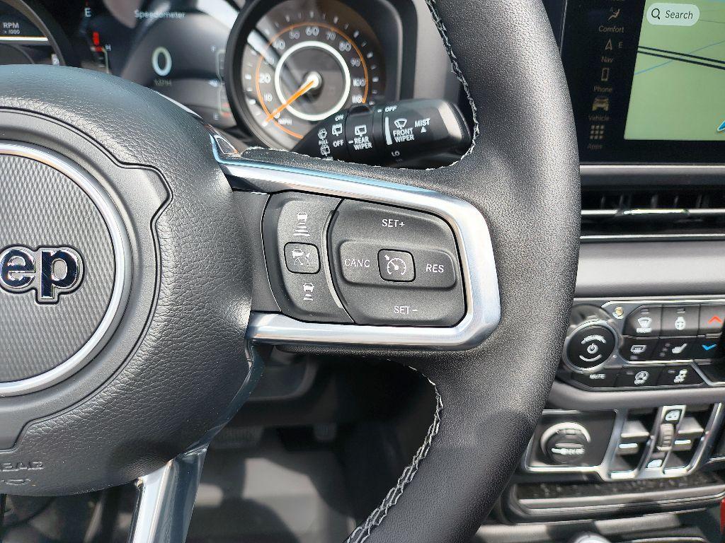 new 2025 Jeep Wrangler car, priced at $53,500