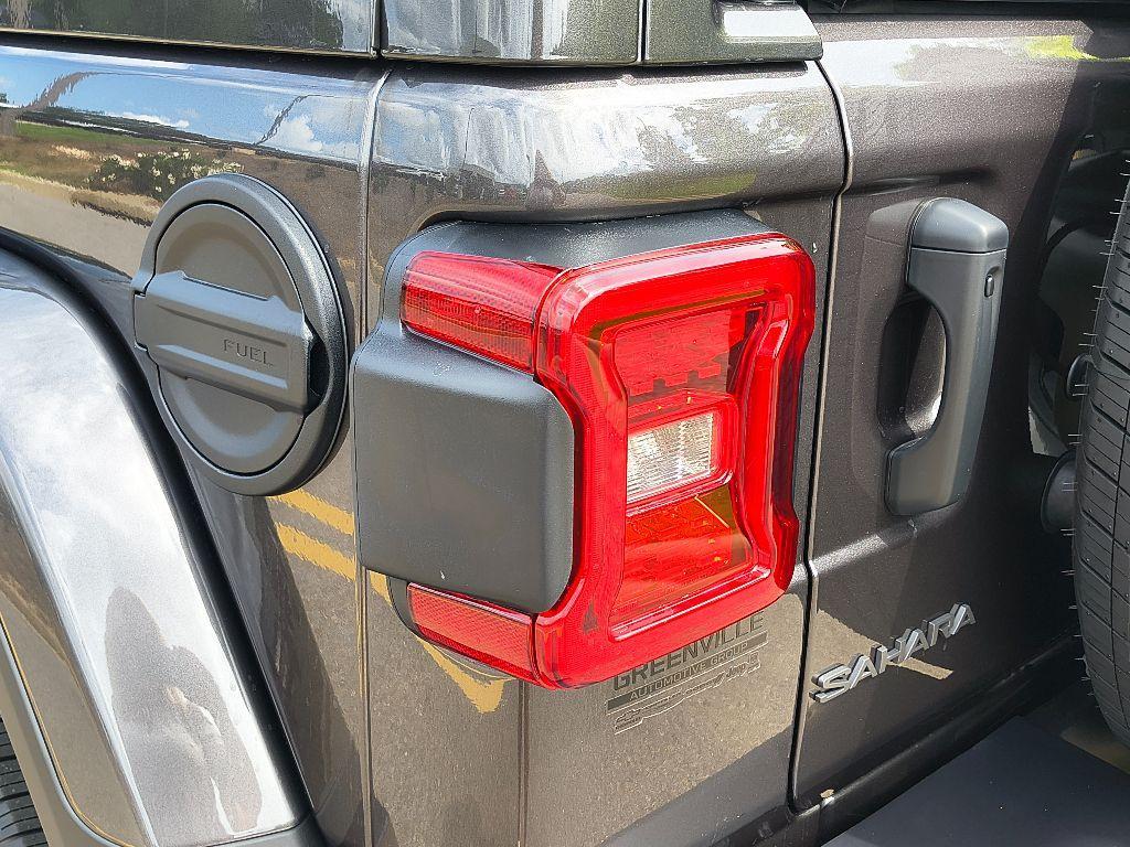 new 2025 Jeep Wrangler car, priced at $52,604