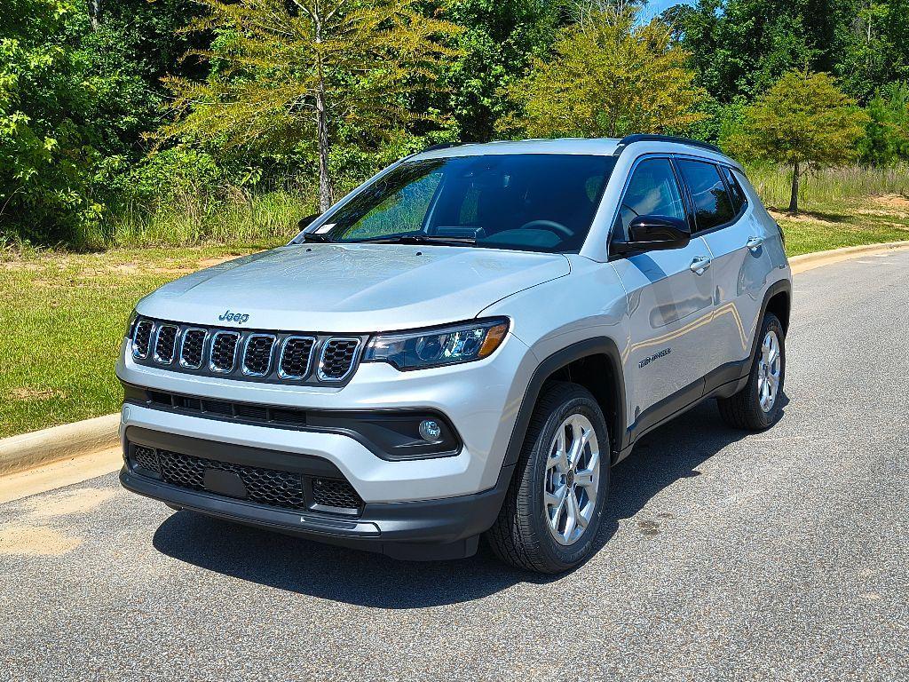 new 2025 Jeep Compass car, priced at $29,463