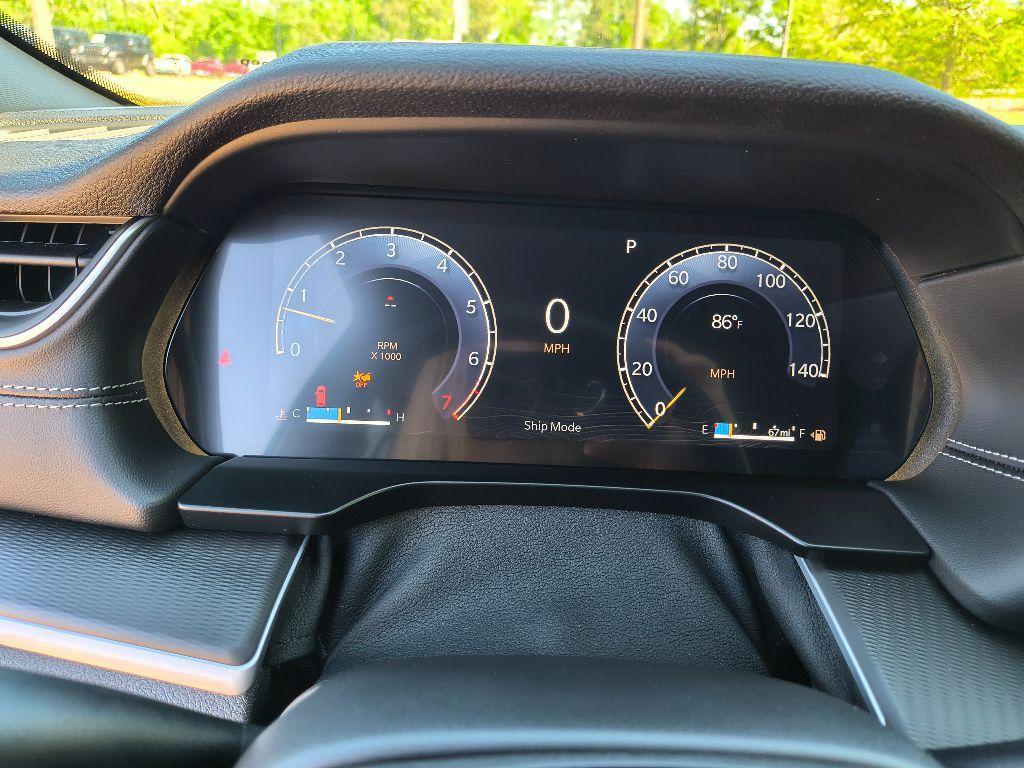new 2025 Jeep Grand Cherokee car, priced at $39,725