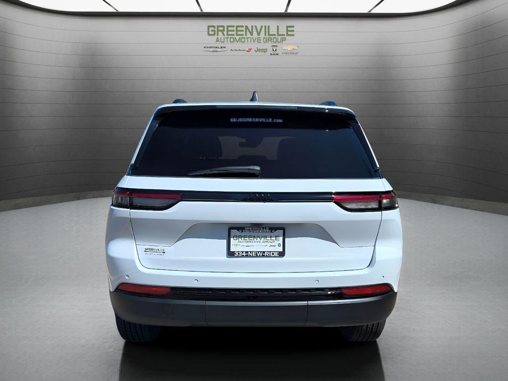 new 2025 Jeep Grand Cherokee car, priced at $35,569