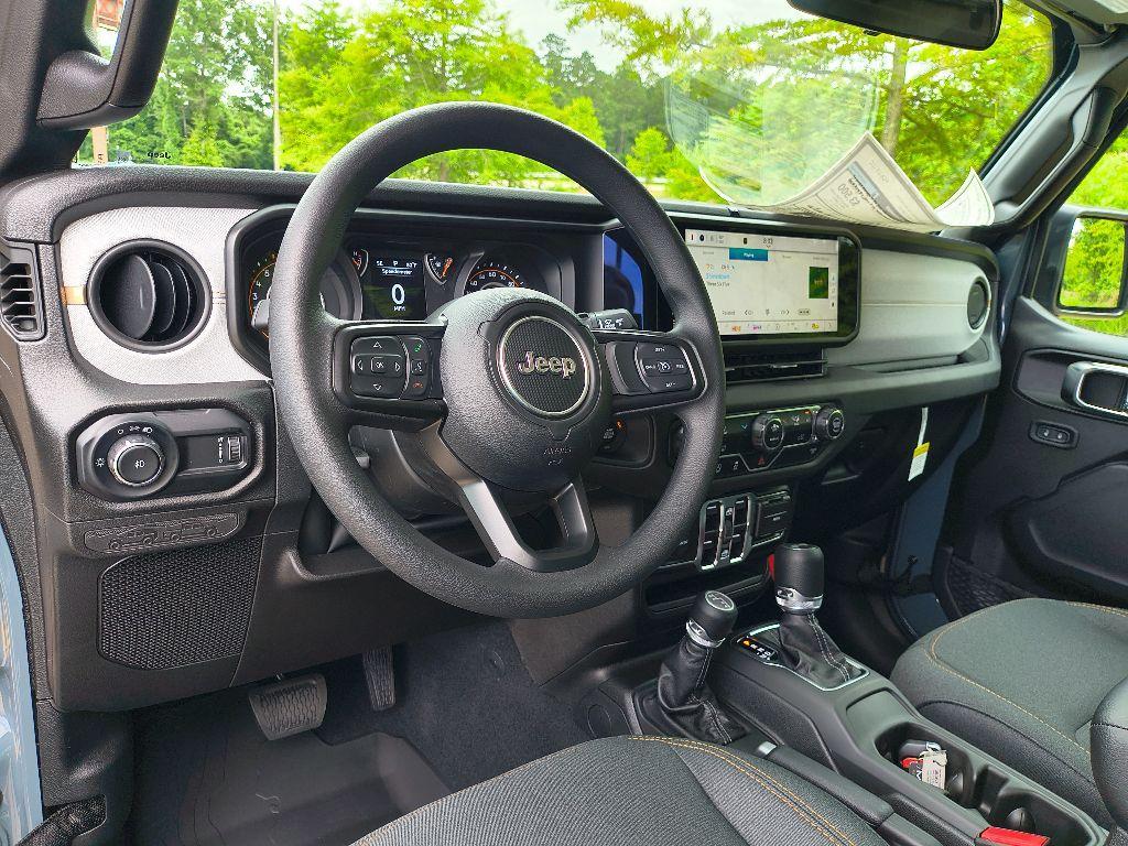 new 2025 Jeep Wrangler car, priced at $46,964