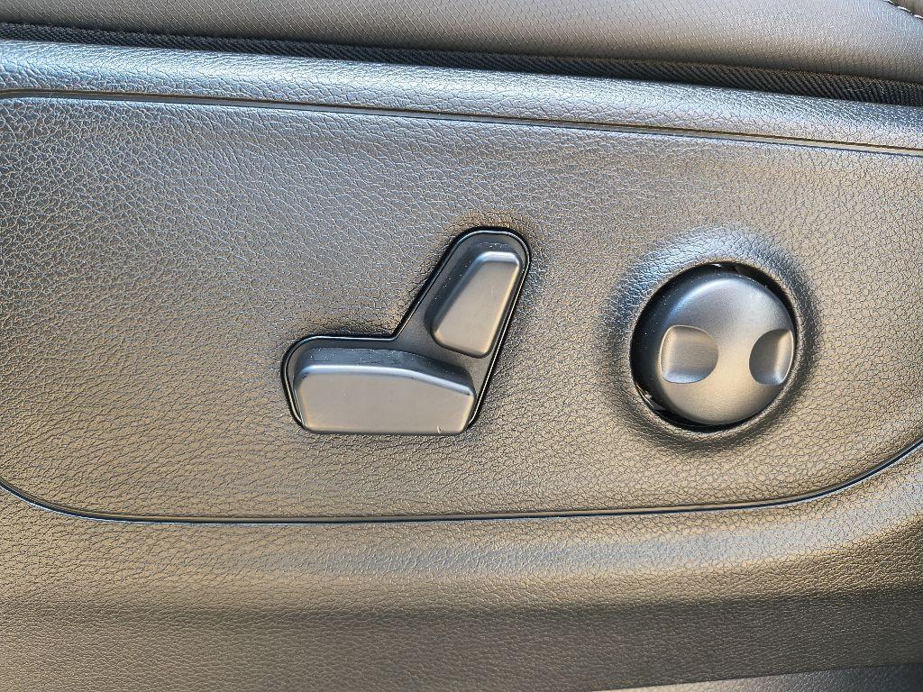 used 2023 Ram 1500 car, priced at $44,925