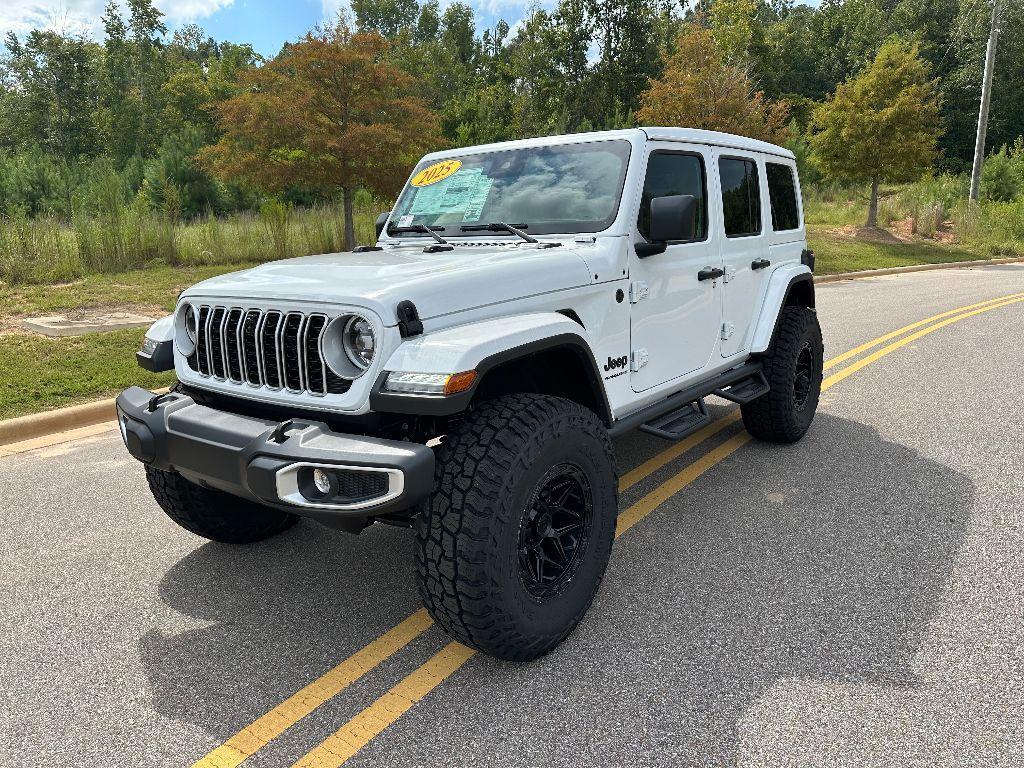 new 2025 Jeep Wrangler car, priced at $57,457