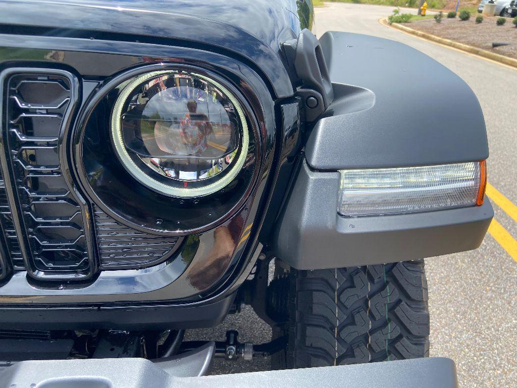 new 2024 Jeep Wrangler car, priced at $53,992