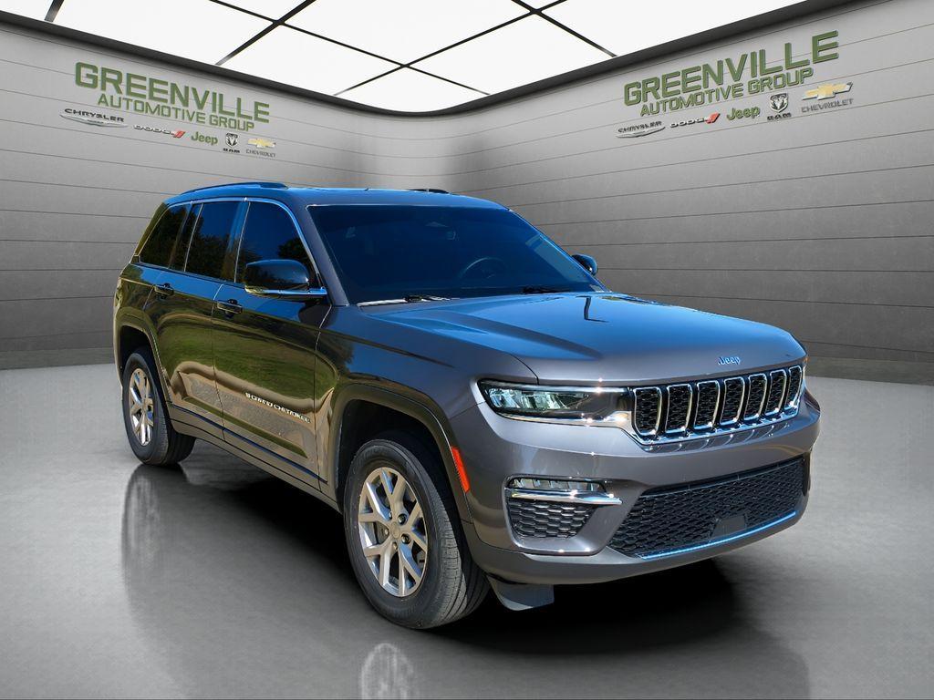 used 2022 Jeep Grand Cherokee car, priced at $29,917