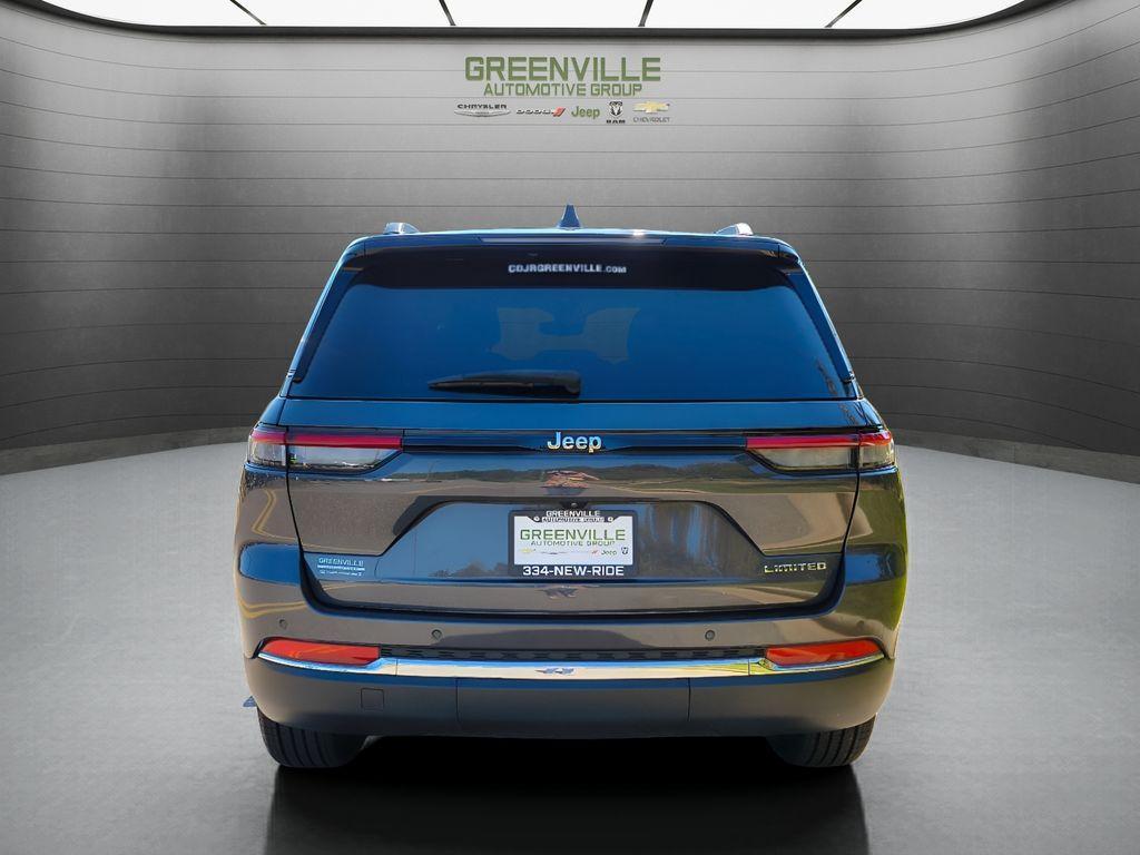 used 2022 Jeep Grand Cherokee car, priced at $29,917