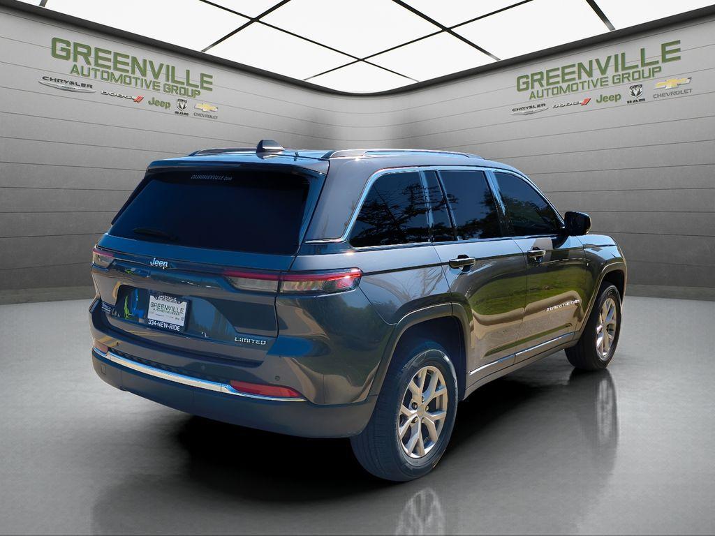 used 2022 Jeep Grand Cherokee car, priced at $29,917