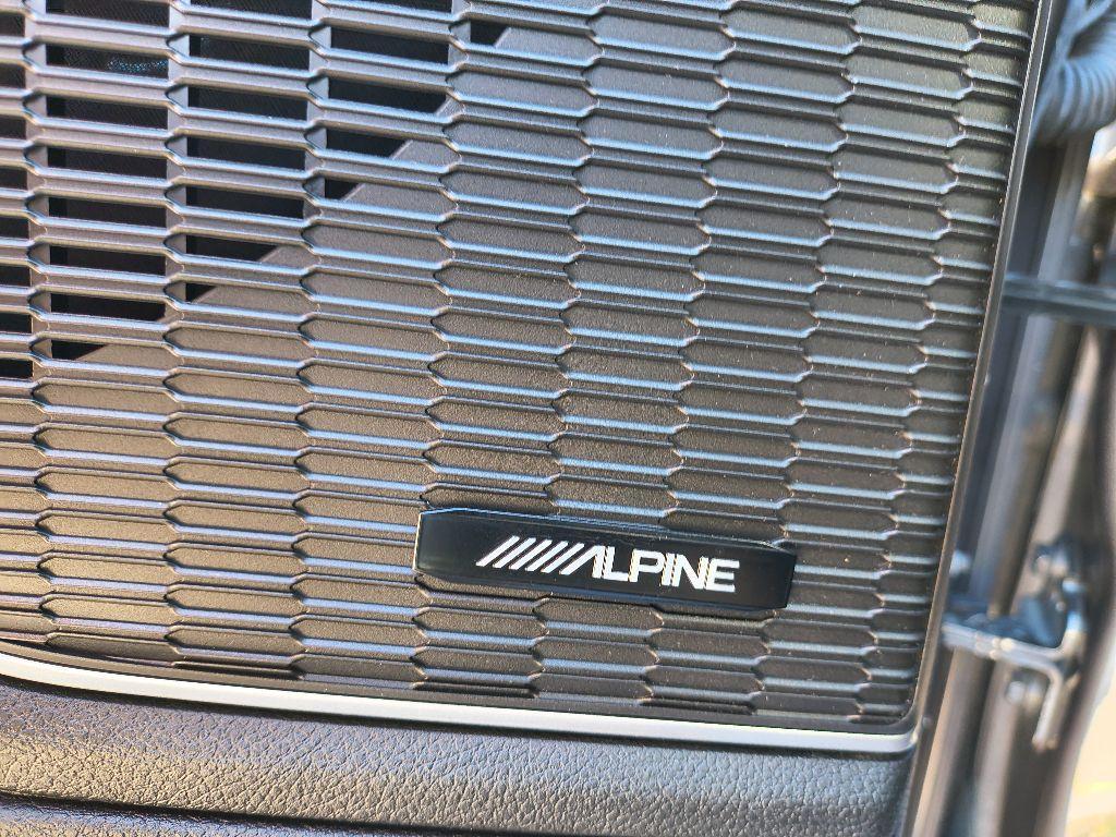 used 2022 Jeep Grand Cherokee car, priced at $29,917