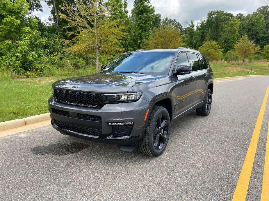 new 2024 Jeep Grand Cherokee L car, priced at $42,910