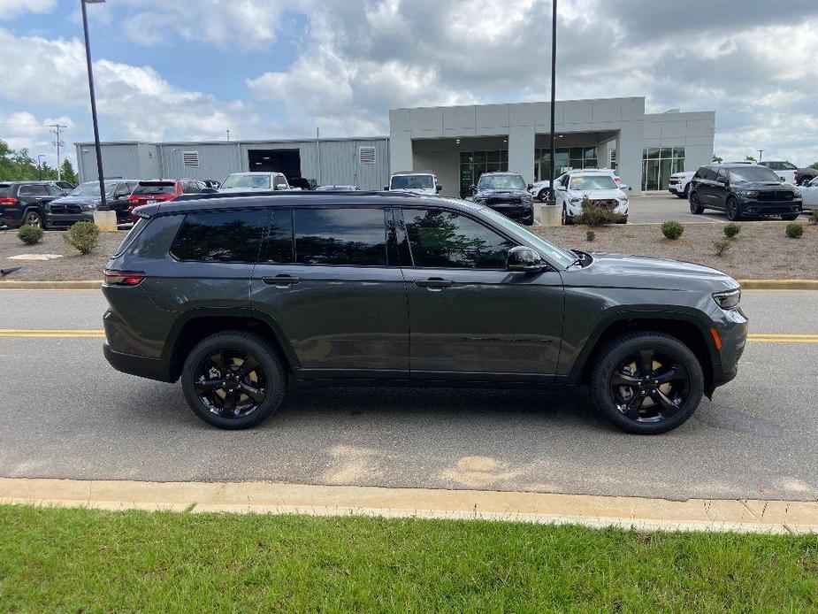 new 2024 Jeep Grand Cherokee L car, priced at $42,910