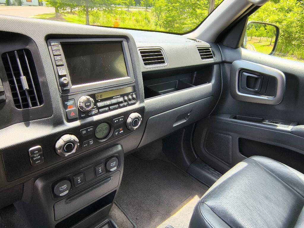 used 2013 Honda Ridgeline car, priced at $17,419