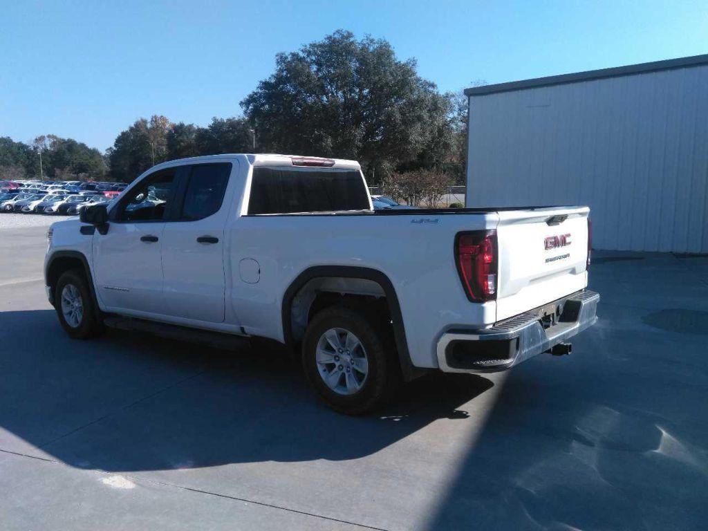 used 2021 GMC Sierra 1500 car, priced at $26,911