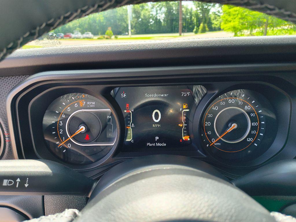 new 2025 Jeep Gladiator car, priced at $47,811