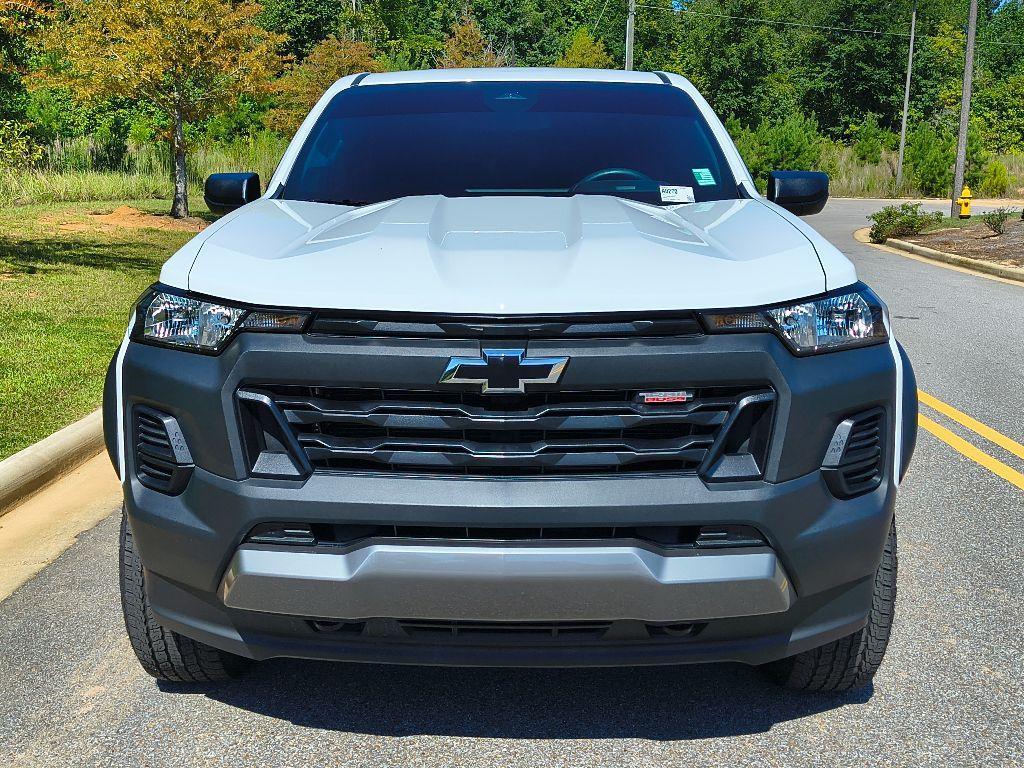 used 2024 Chevrolet Colorado car, priced at $37,614