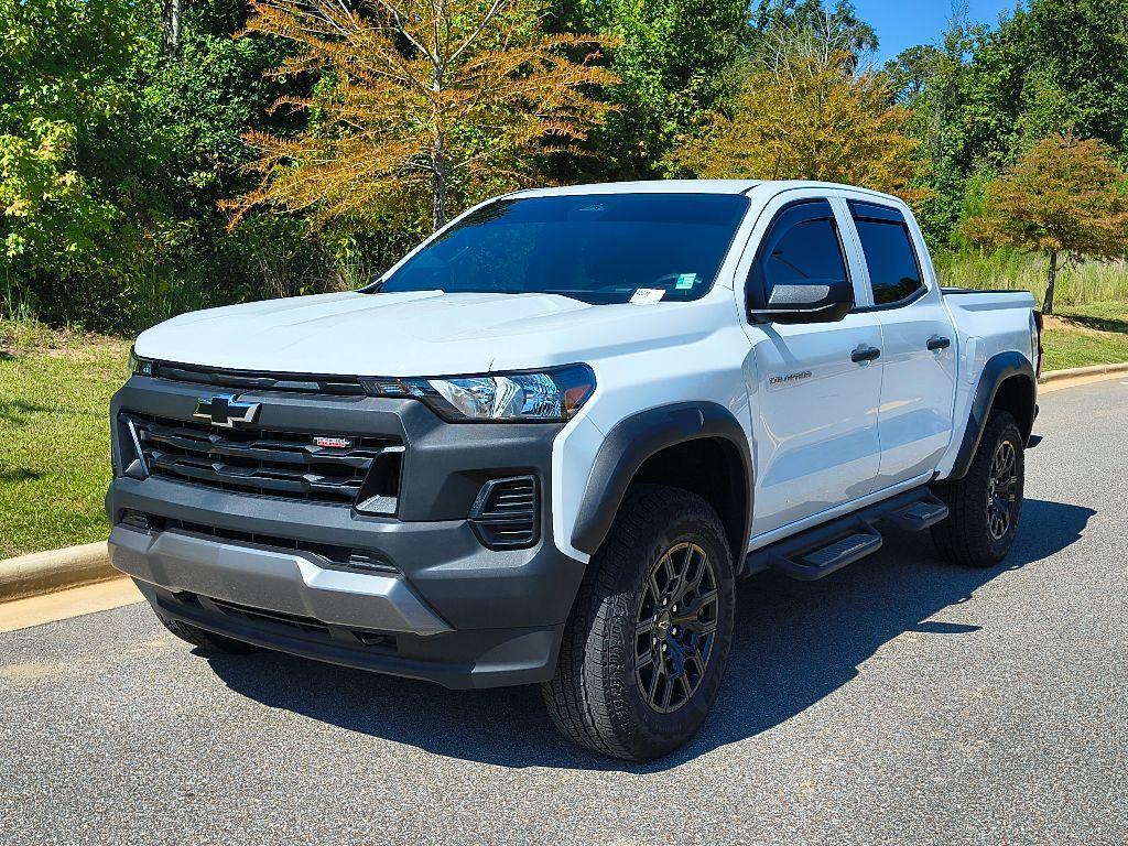 used 2024 Chevrolet Colorado car, priced at $37,614