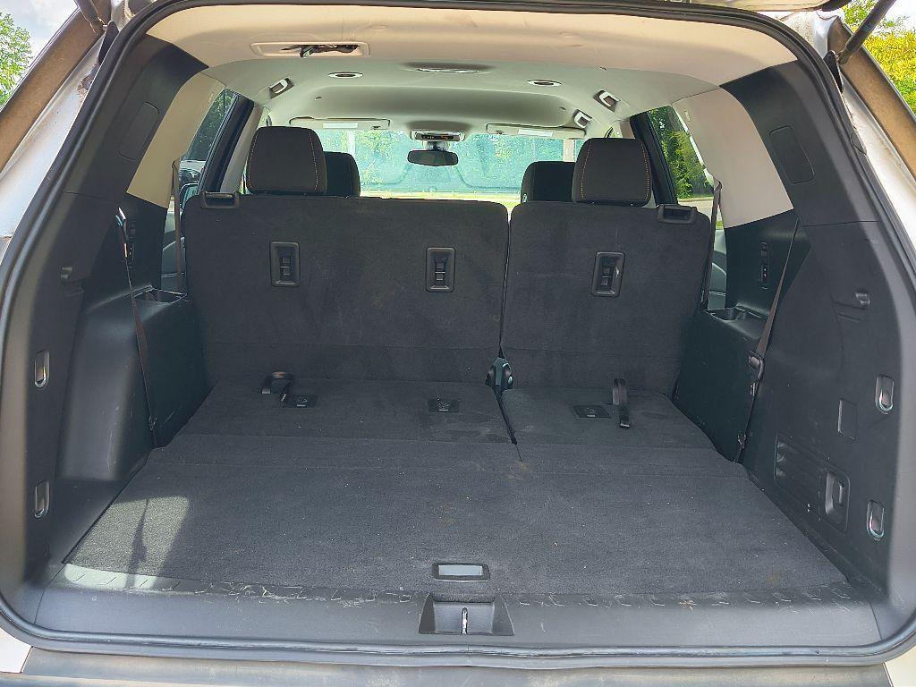 used 2020 Chevrolet Traverse car