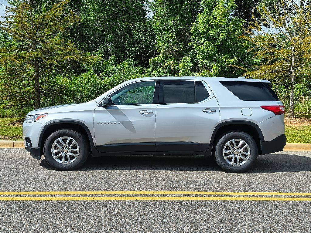 used 2020 Chevrolet Traverse car