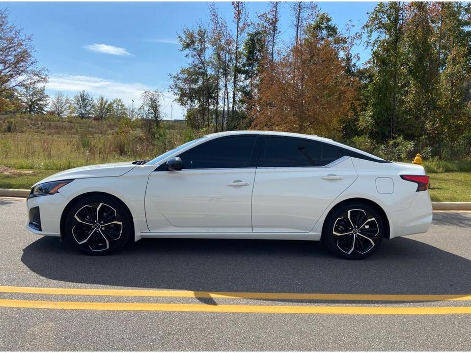 used 2023 Nissan Altima car, priced at $29,961