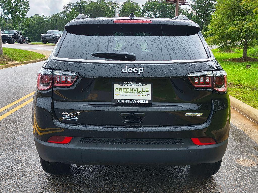 new 2025 Jeep Compass car, priced at $29,463