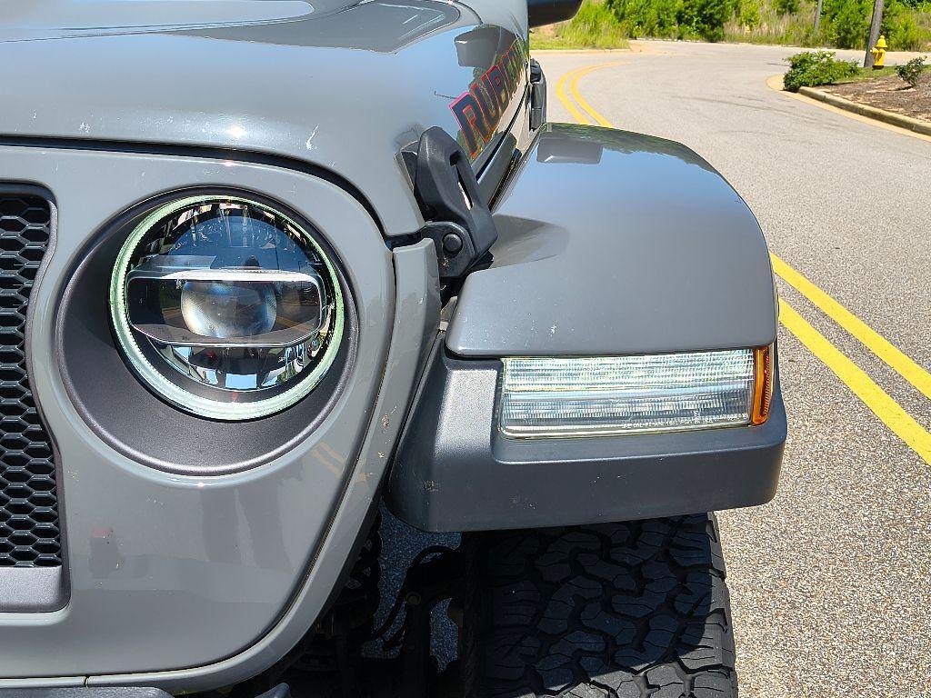 used 2020 Jeep Wrangler Unlimited car, priced at $43,617