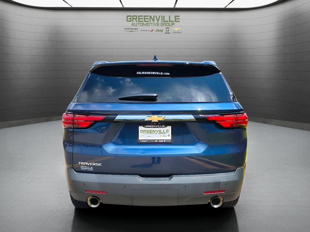 used 2022 Chevrolet Traverse car, priced at $22,995