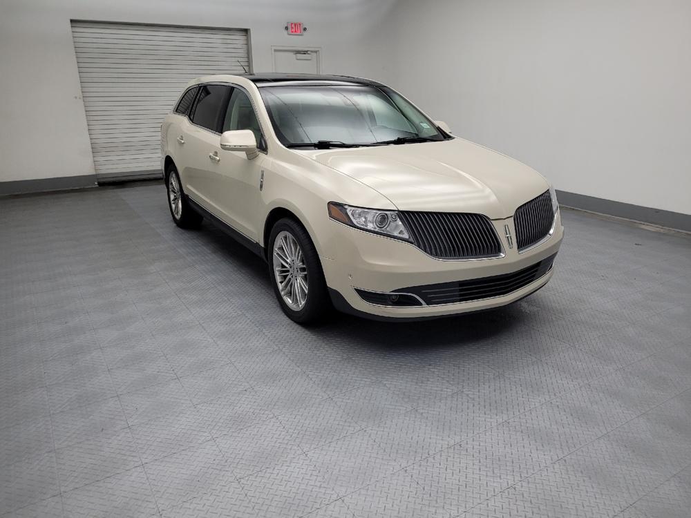 used 2015 Lincoln MKT car, priced at $15,095