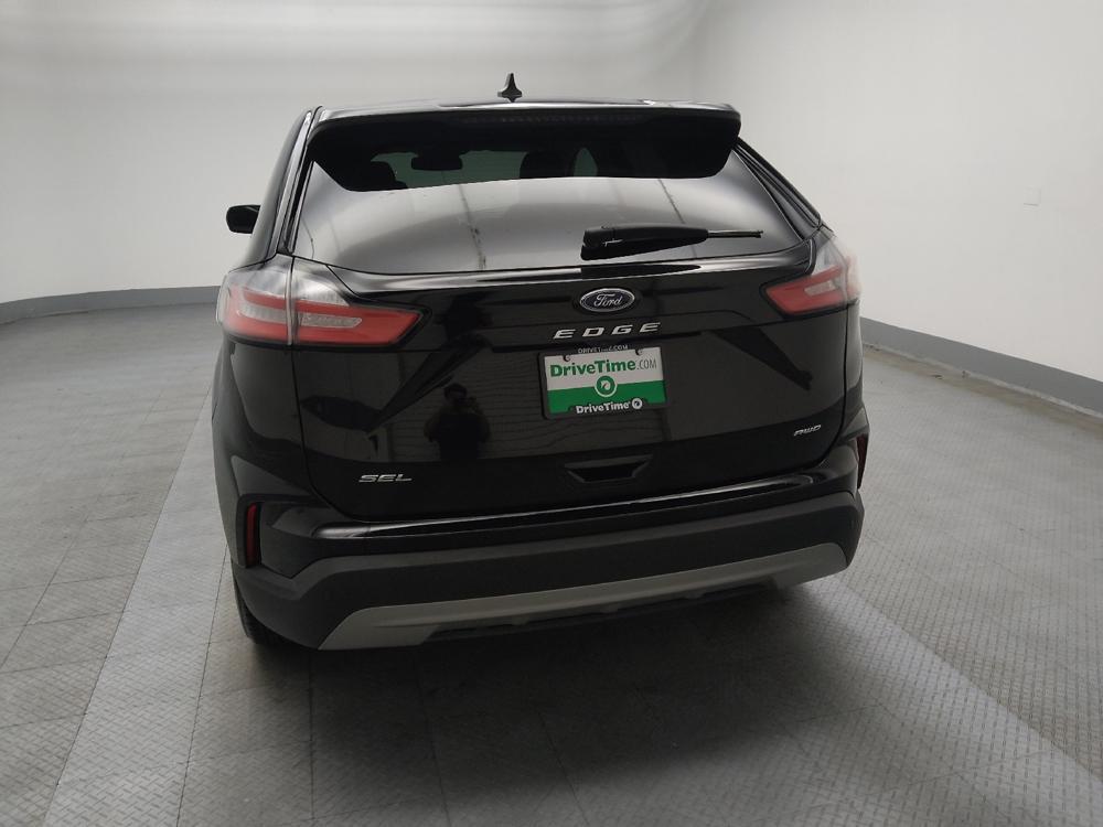 used 2024 Ford Edge car, priced at $26,295