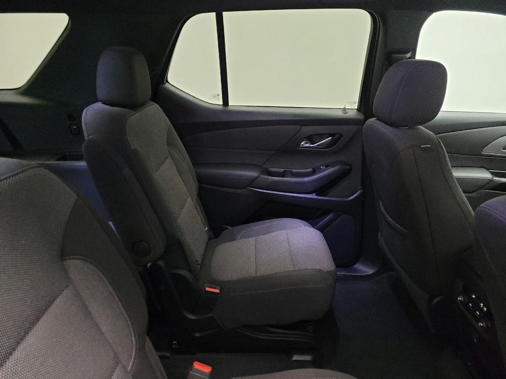 used 2023 Chevrolet Traverse car, priced at $31,395
