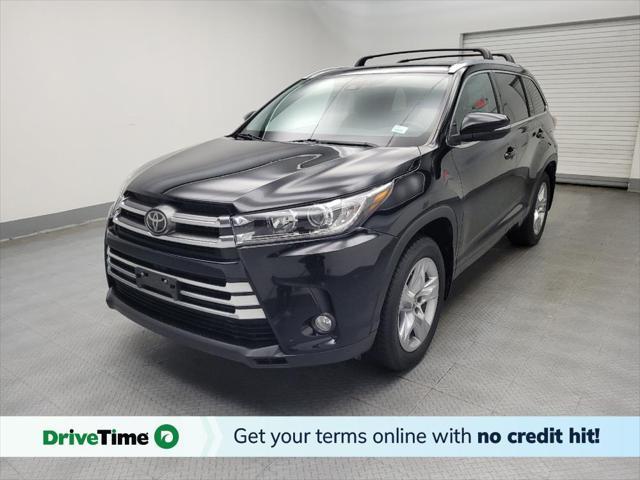 used 2017 Toyota Highlander car, priced at $24,195