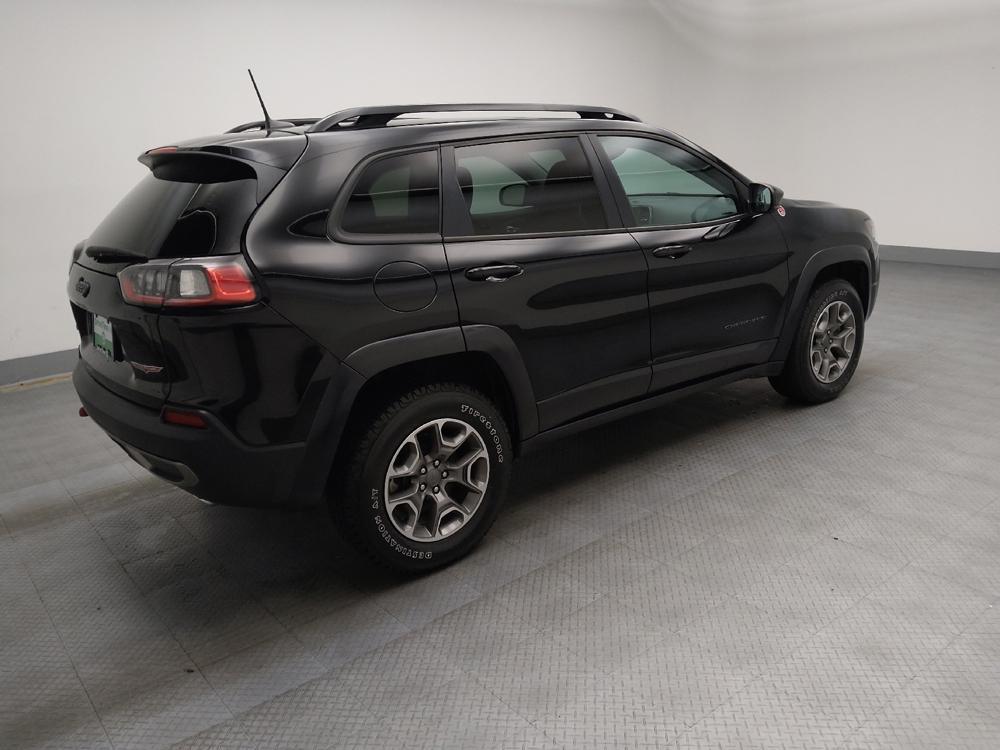 used 2022 Jeep Cherokee car, priced at $25,495