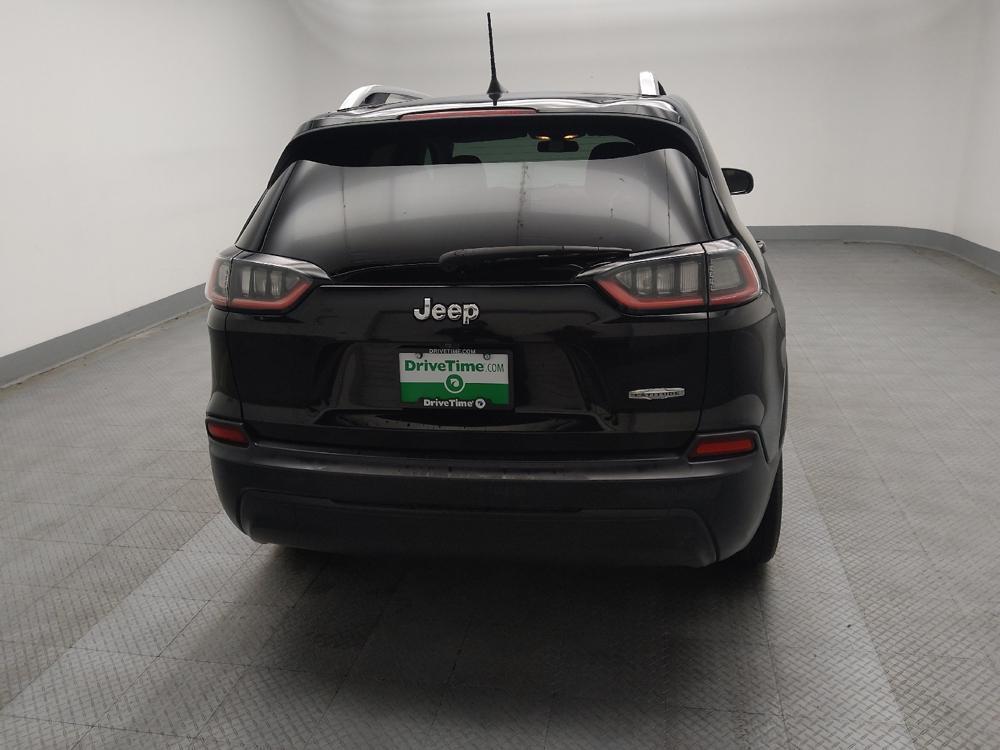 used 2019 Jeep Cherokee car, priced at $15,295