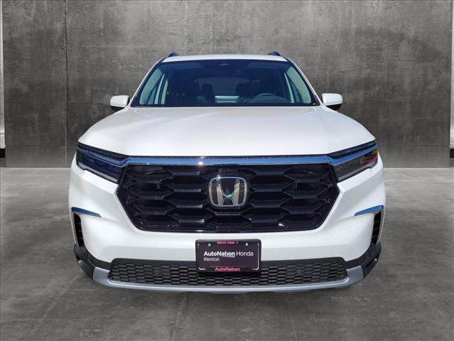 new 2025 Honda Pilot car, priced at $51,150