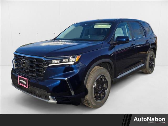 new 2025 Honda Pilot car, priced at $46,059