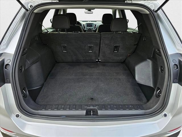 used 2021 Chevrolet Equinox car, priced at $17,369