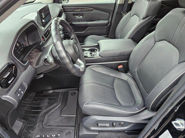 used 2024 Honda Pilot car, priced at $43,990