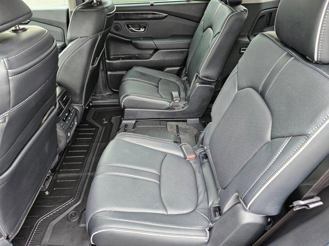 used 2024 Honda Pilot car, priced at $43,990