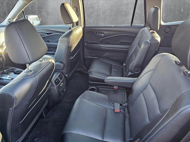 used 2022 Honda Pilot car, priced at $32,795