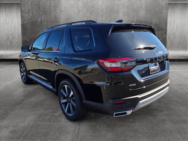 new 2025 Honda Pilot car, priced at $54,475