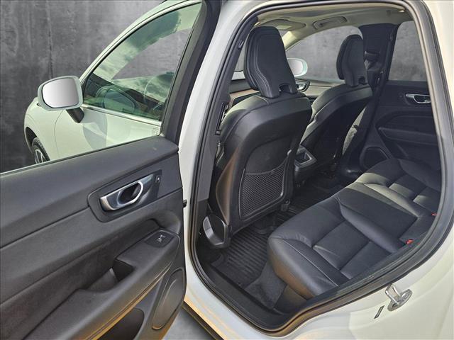 used 2022 Volvo XC60 car, priced at $33,998