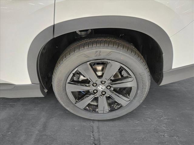 new 2025 Honda Pilot car, priced at $56,485