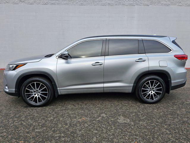 used 2017 Toyota Highlander car, priced at $24,227