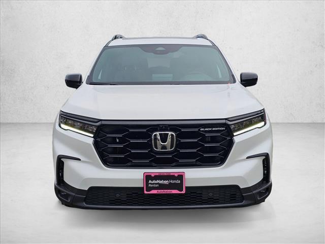 new 2025 Honda Pilot car, priced at $55,030