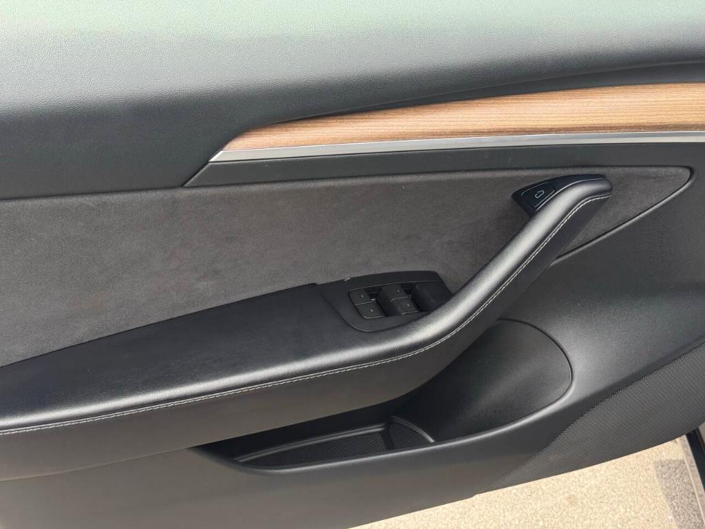 used 2022 Tesla Model 3 car, priced at $18,998