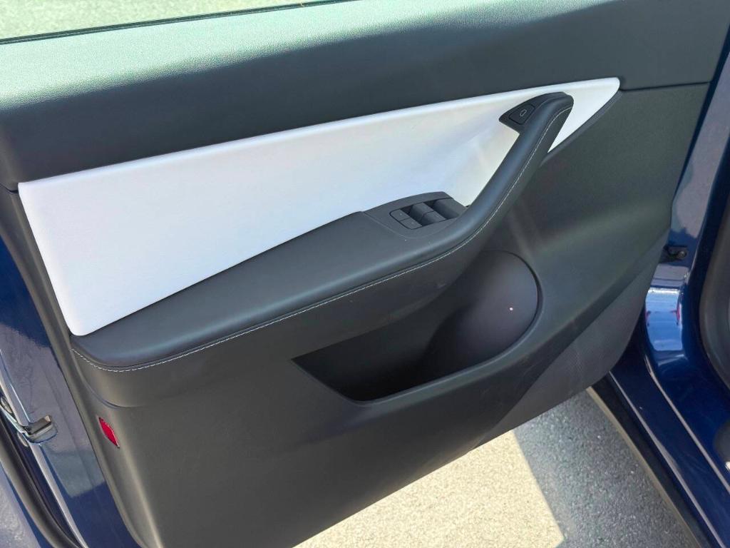 used 2021 Tesla Model Y car, priced at $27,498