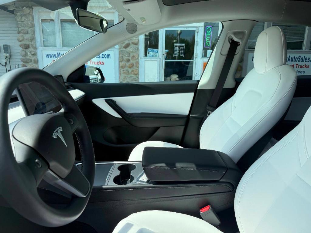 used 2021 Tesla Model Y car, priced at $27,498